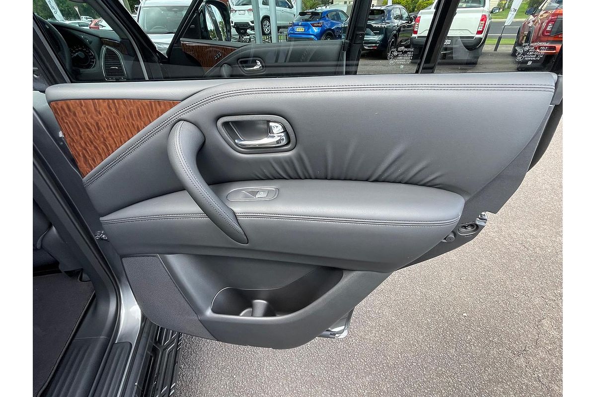 2024 Nissan Patrol Ti-L Y62