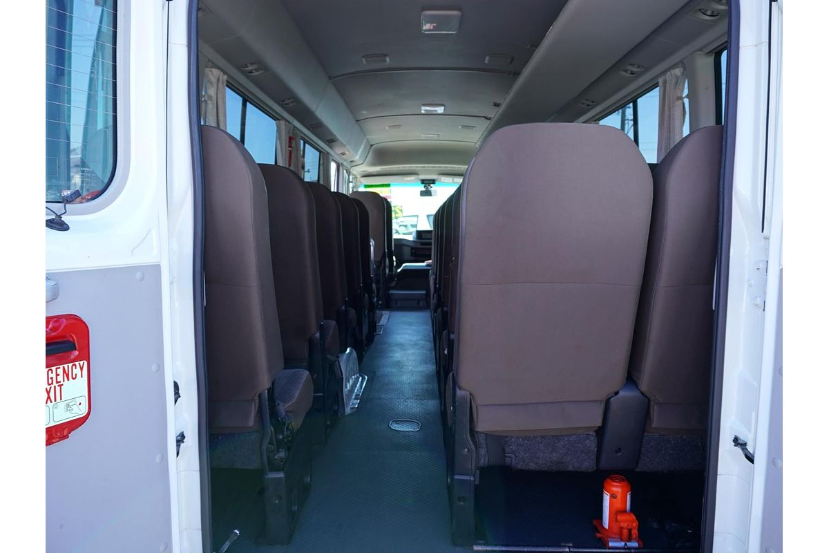 2018 Toyota Coaster Deluxe XZB70R
