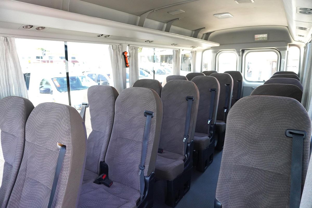 2018 Toyota Coaster Deluxe XZB70R