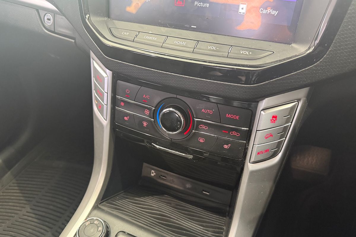 2021 LDV T60 LUXE SK8C 4X4