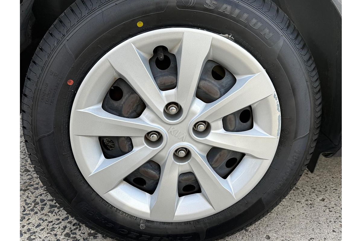 2012 Kia Rio S UB