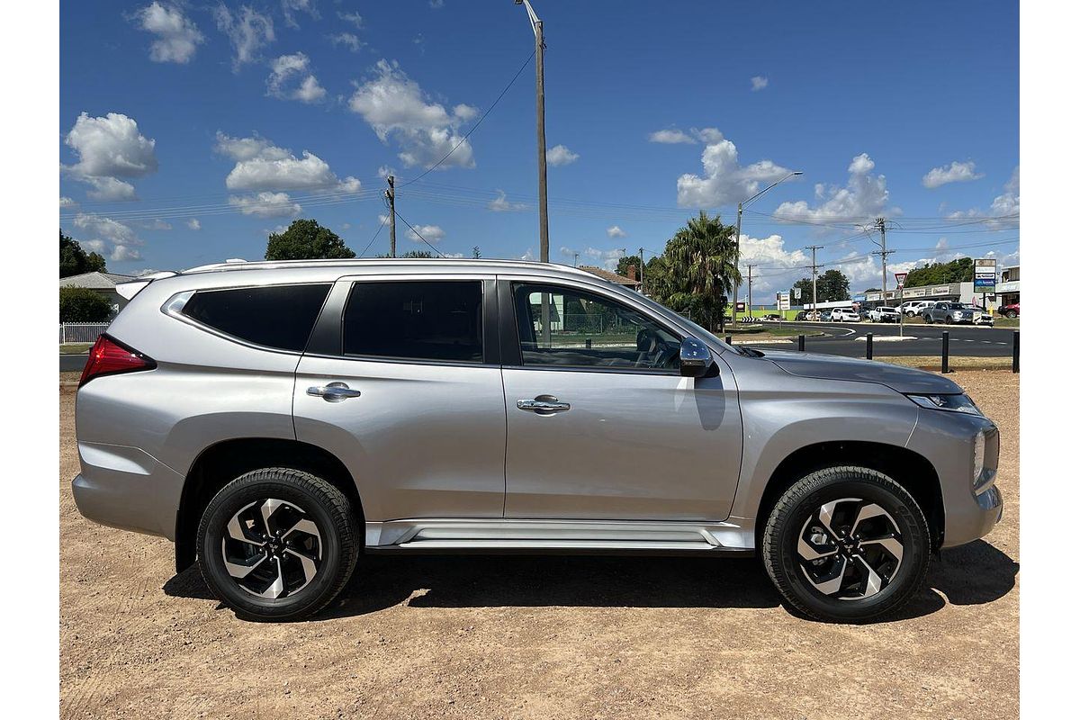 2024 Mitsubishi Pajero Sport GLS QG