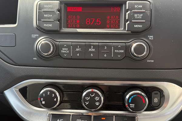 2012 Kia Rio S UB