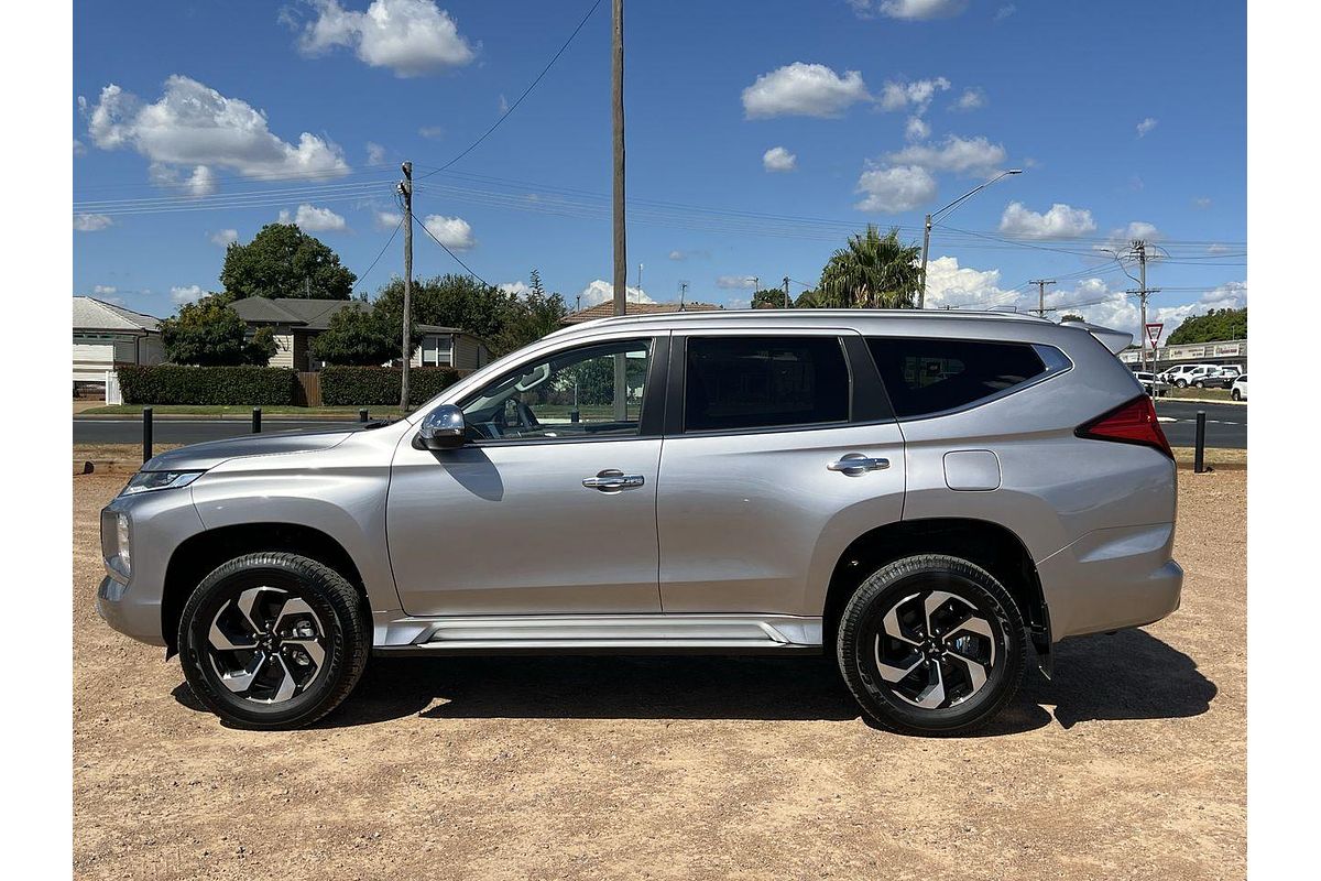2024 Mitsubishi Pajero Sport GLS QG