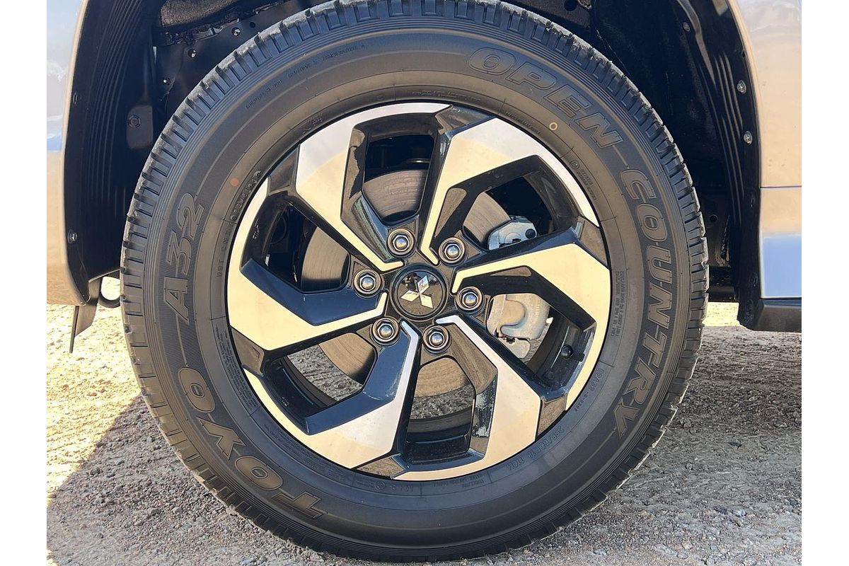 2024 Mitsubishi Pajero Sport GLS QG