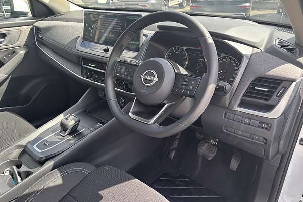 2025 Nissan QASHQAI ST-L J12
