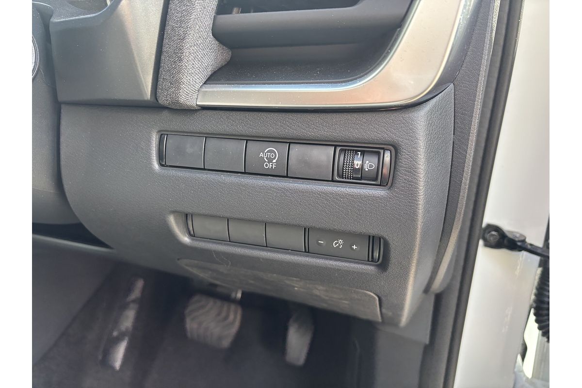 2025 Nissan QASHQAI ST-L J12