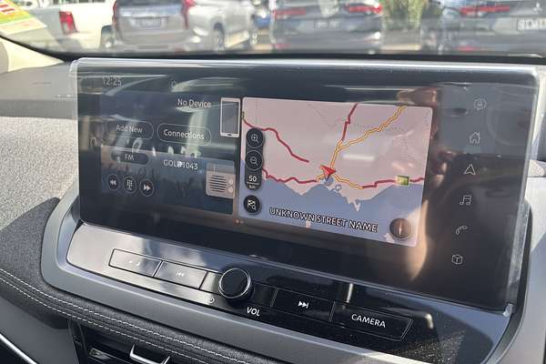 2025 Nissan QASHQAI ST-L J12