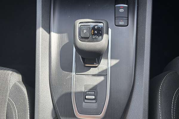 2025 Nissan QASHQAI ST-L J12