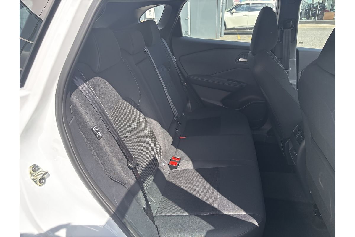 2025 Nissan QASHQAI ST-L J12