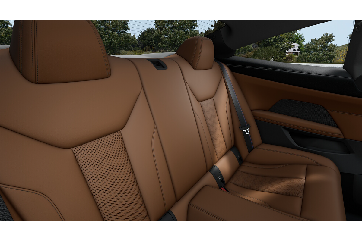 2025 BMW M4  G82 LCI