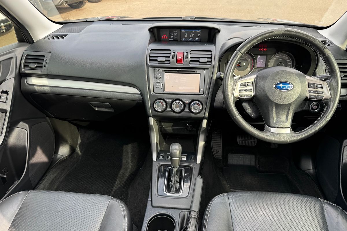 2014 Subaru Forester 2.5i-S S4
