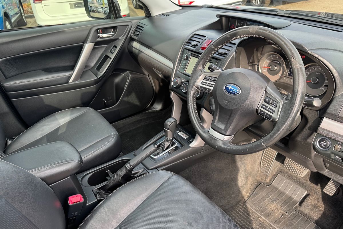 2014 Subaru Forester 2.5i-S S4