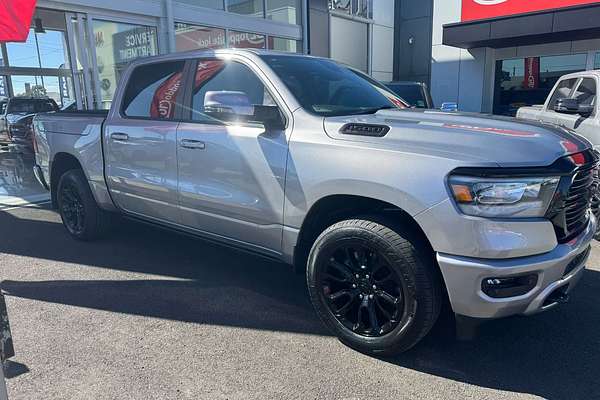 2024 RAM 1500 Laramie Sport RamBox DT 4X4 SWB