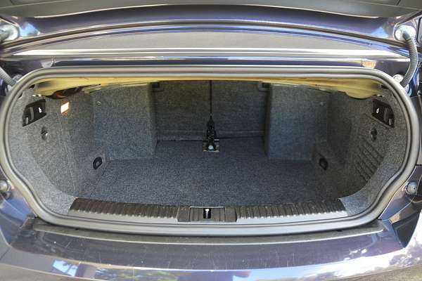 2011 Volkswagen Golf 118TSI VI