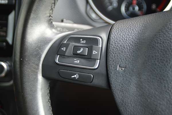 2011 Volkswagen Golf 118TSI VI