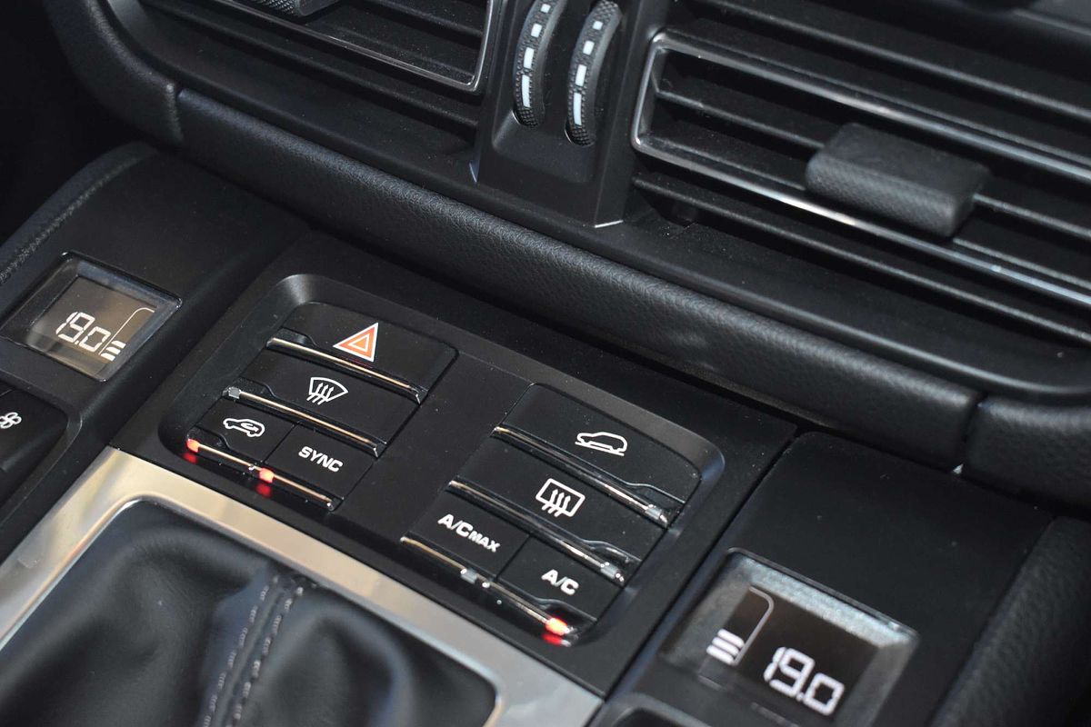 2019 Porsche Macan S 95B