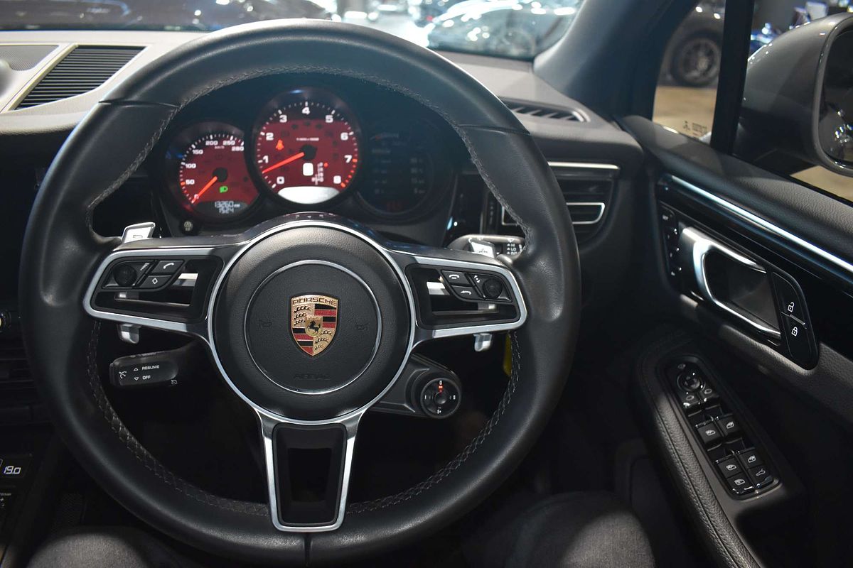 2019 Porsche Macan S 95B