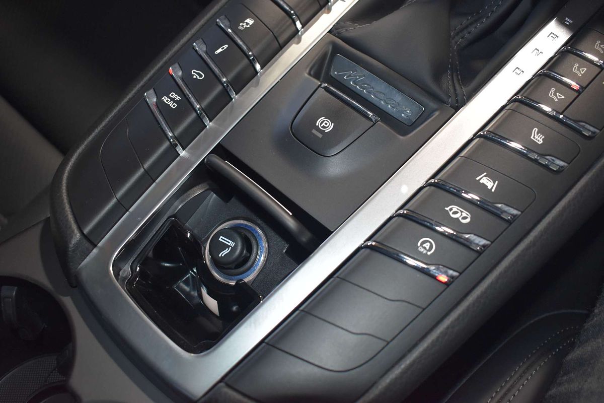 2019 Porsche Macan S 95B