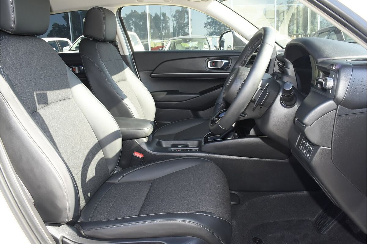 2024 Honda HR-V e:HEV L
