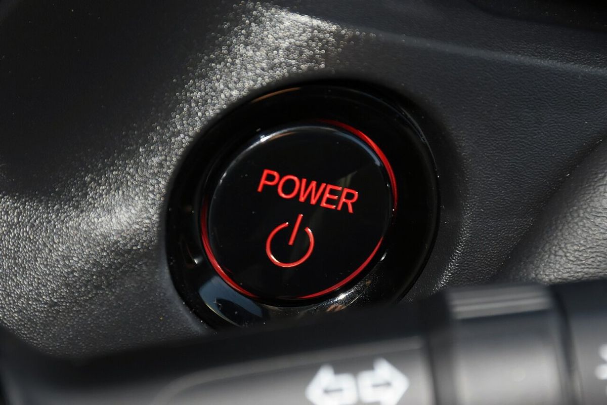 2024 Honda HR-V e:HEV L