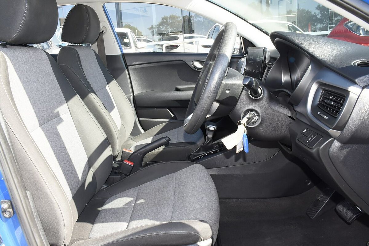 2022 Kia Stonic S YB