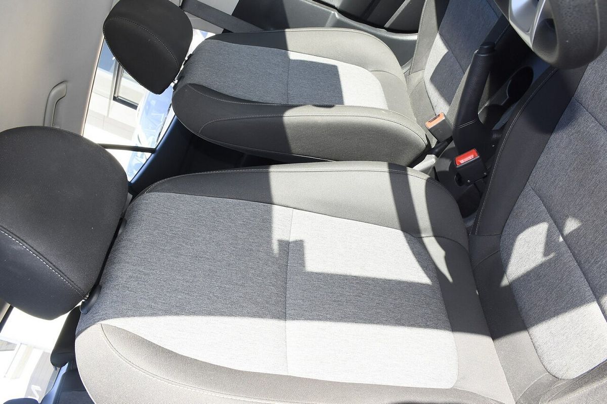 2022 Kia Stonic S YB