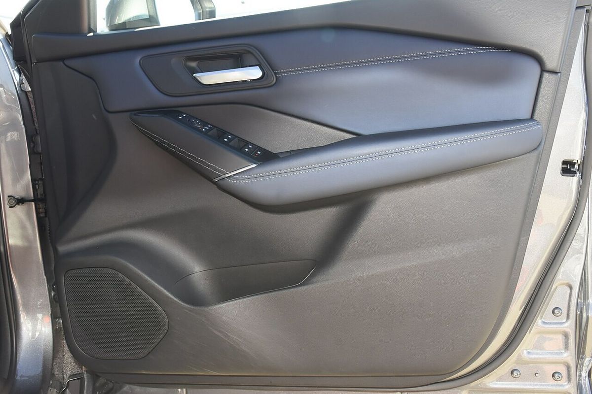 2024 Nissan QASHQAI ST-L J12