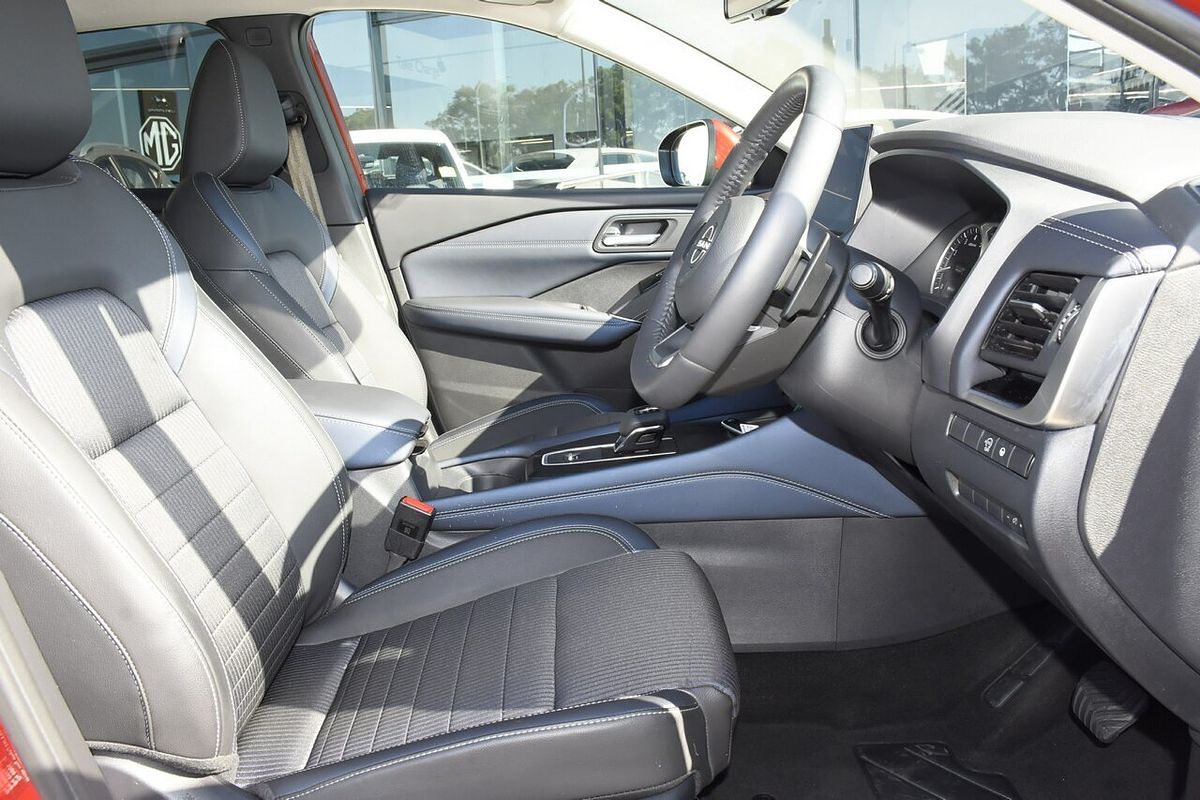 2024 Nissan QASHQAI ST-L J12