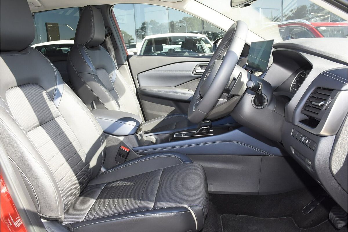 2024 Nissan QASHQAI ST-L J12