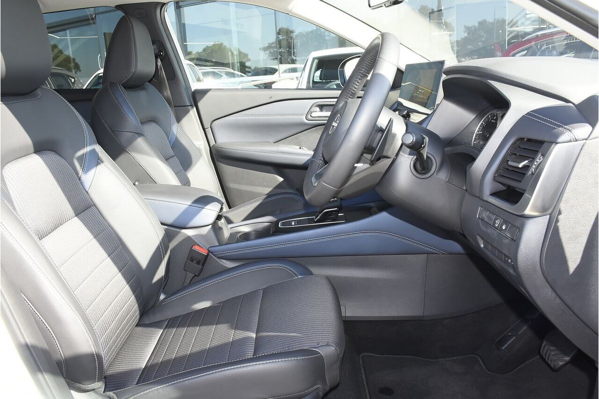 2024 Nissan QASHQAI ST-L J12