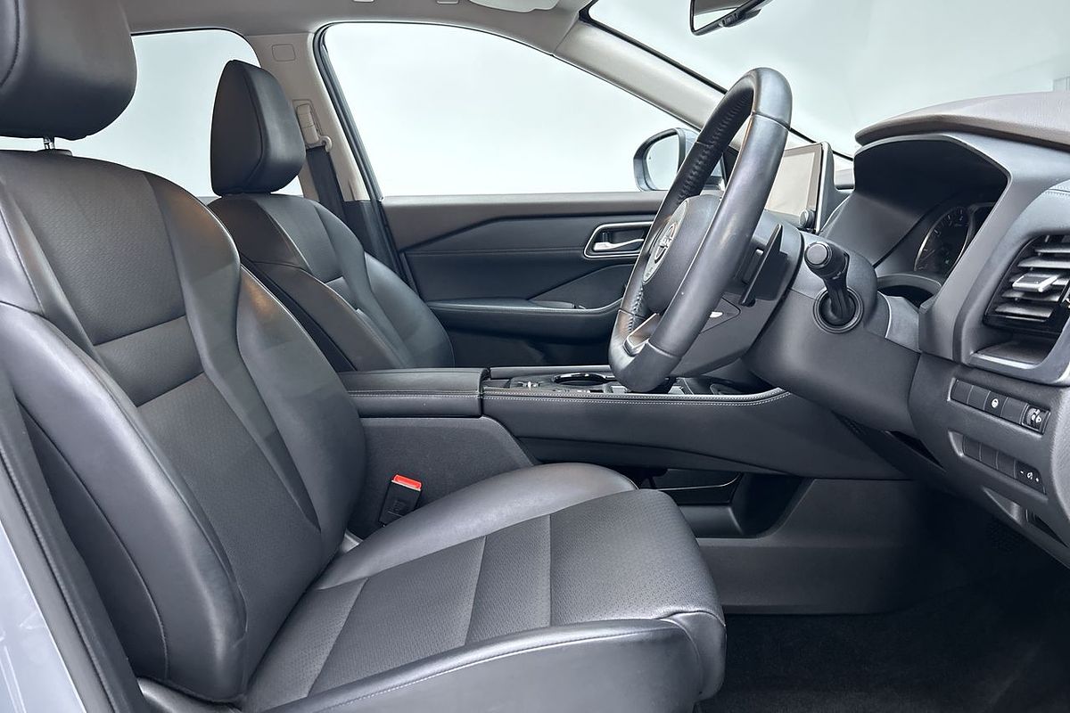 2023 Nissan X-TRAIL ST-L T33
