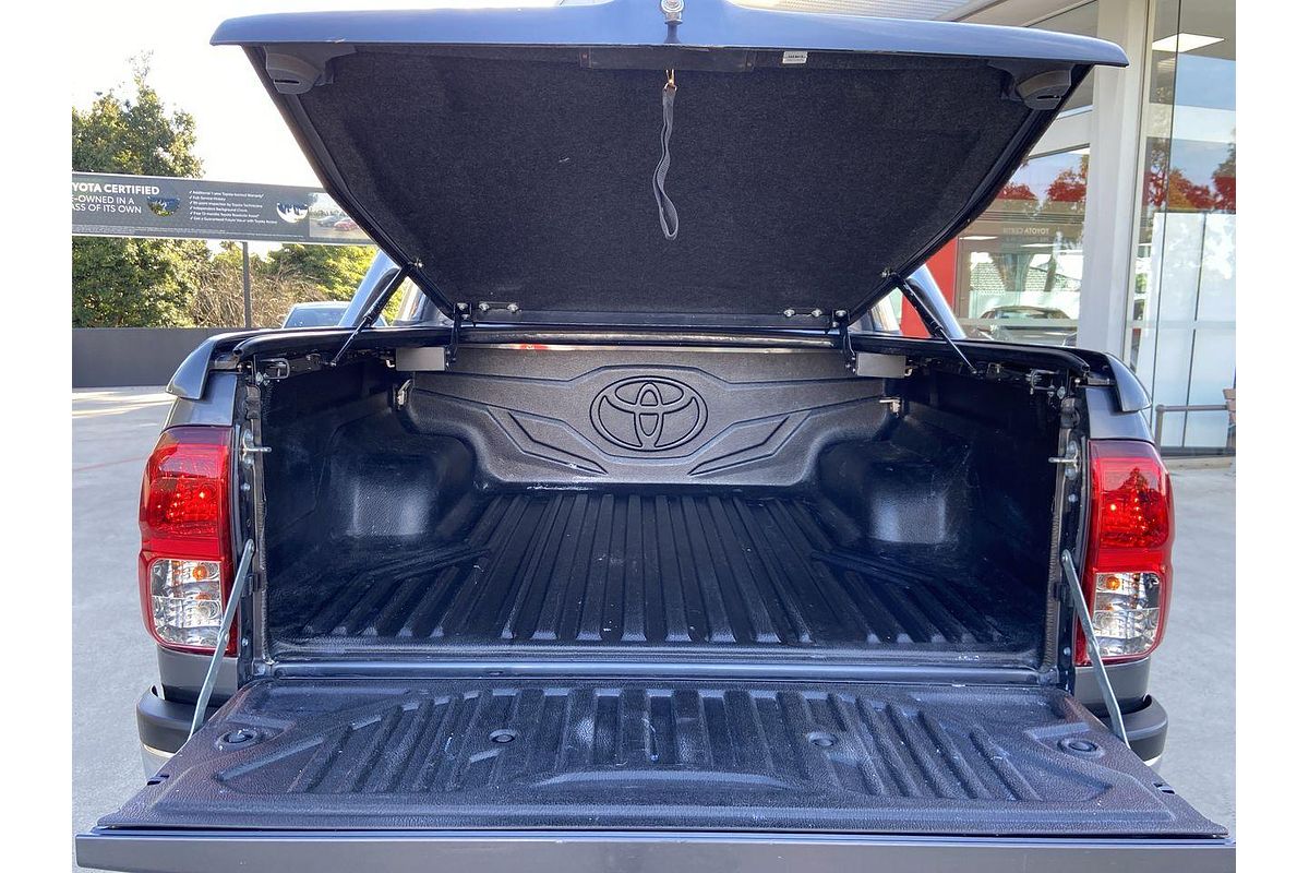 2017 Toyota Hilux SR5 GUN126R 4X4
