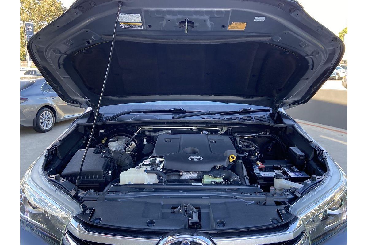2017 Toyota Hilux SR5 GUN126R 4X4