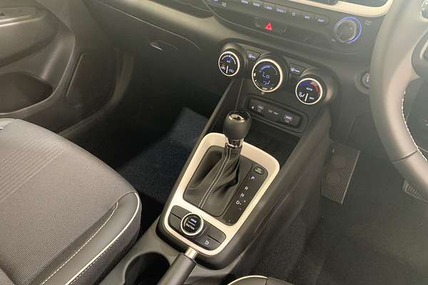 2024 Hyundai Venue Elite QX.V5