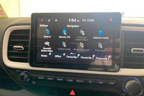 2024 Hyundai Venue Elite QX.V5