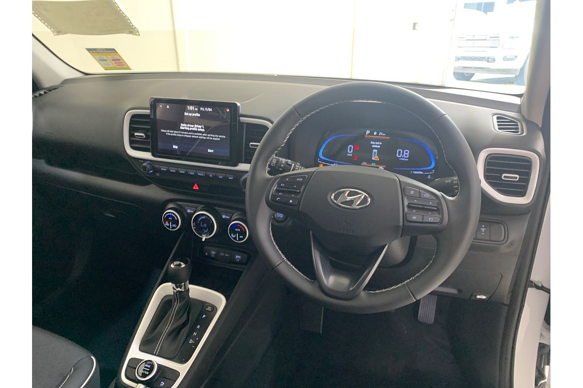 2024 Hyundai Venue Elite QX.V5