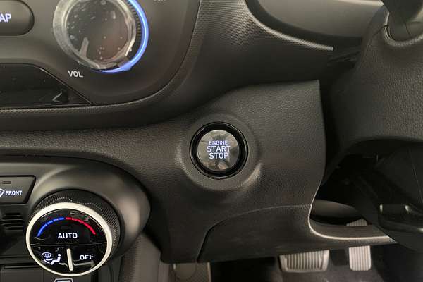 2024 Hyundai Venue Elite QX.V5