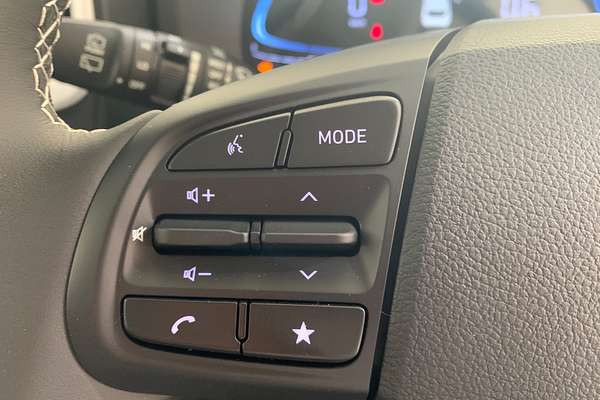 2024 Hyundai Venue Elite QX.V5