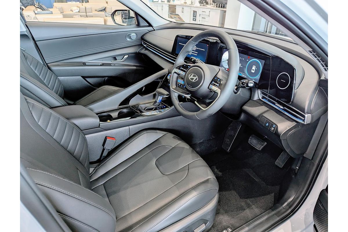 2024 Hyundai i30 Premium CN7.V2