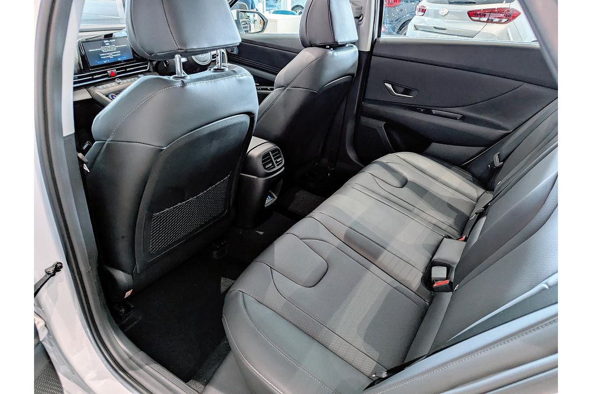 2024 Hyundai i30 Premium CN7.V2