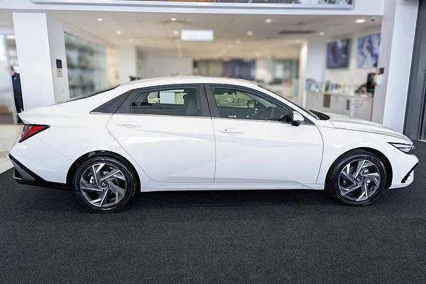 2024 Hyundai i30 Premium CN7.V2