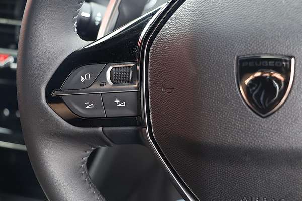 2023 Peugeot 2008 Allure P24