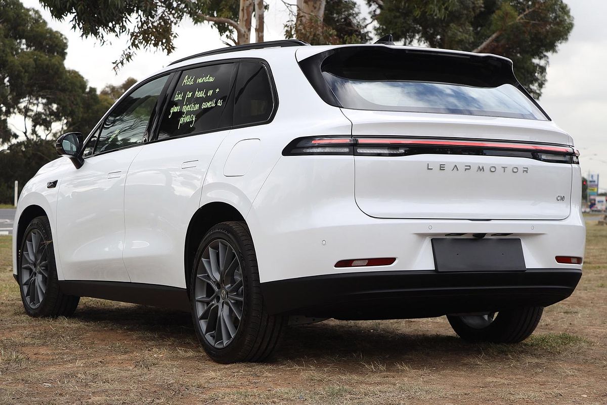 2024 Leapmotor C10 Design B11