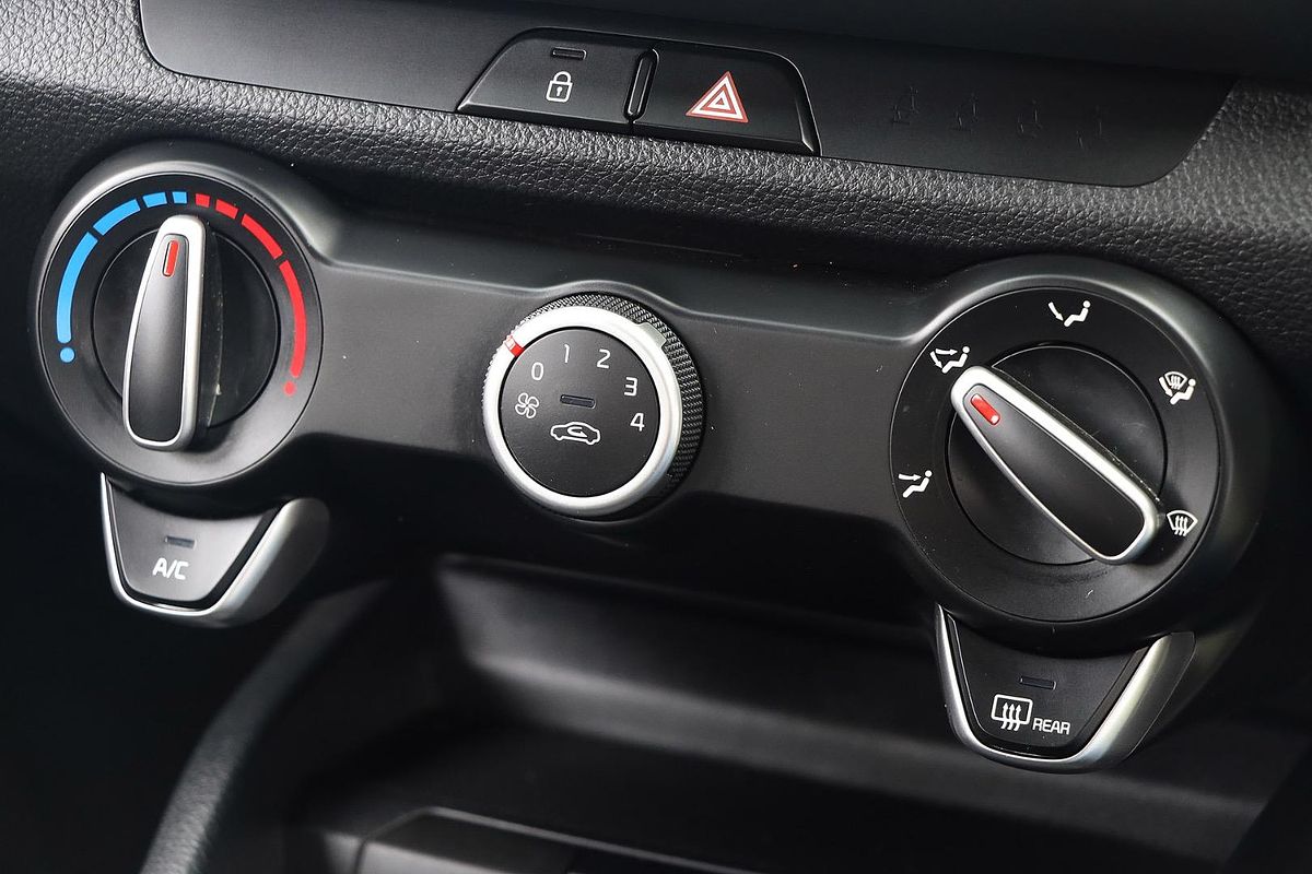 2021 Kia Stonic S YB