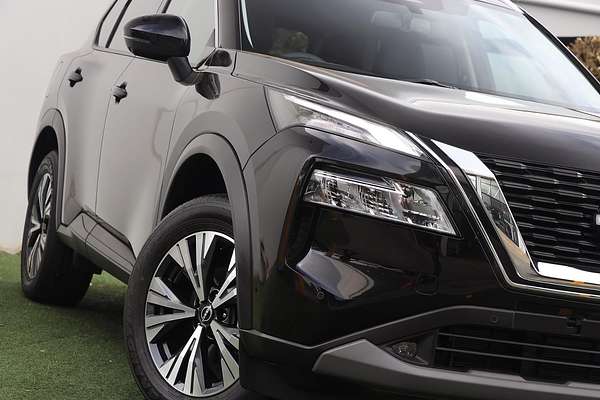 2024 Nissan X-TRAIL ST-L T33