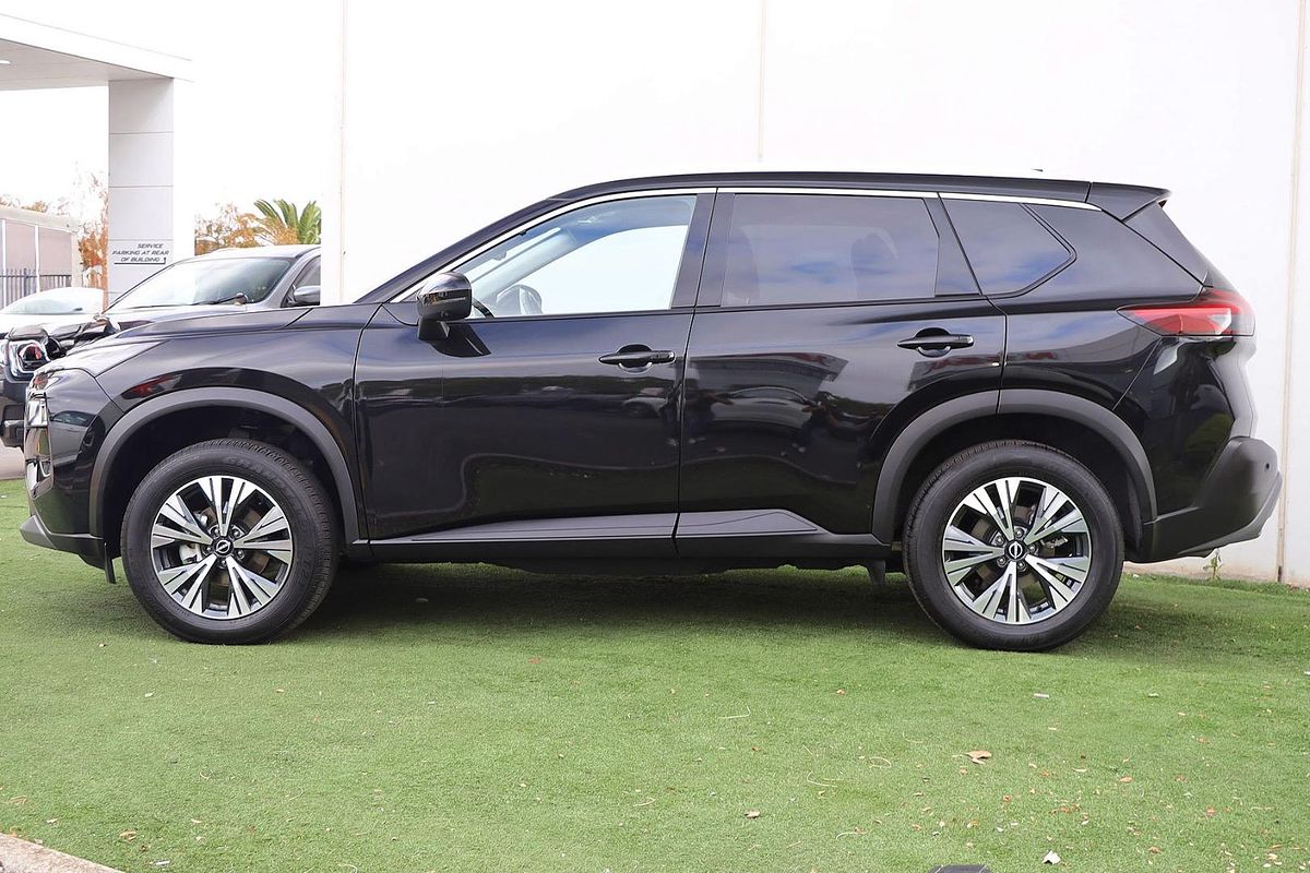2024 Nissan X-TRAIL ST-L T33