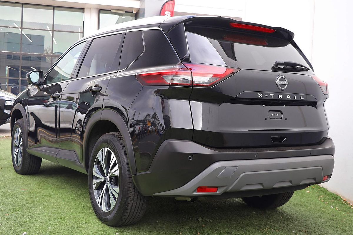 2024 Nissan X-TRAIL ST-L T33