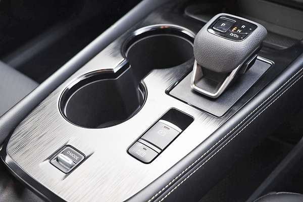 2024 Nissan X-TRAIL ST-L T33