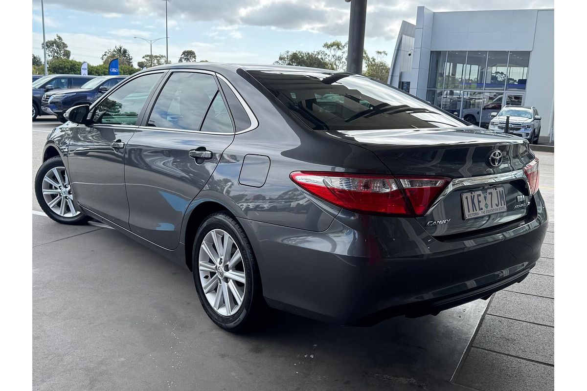 2017 Toyota Camry Atara S AVV50R